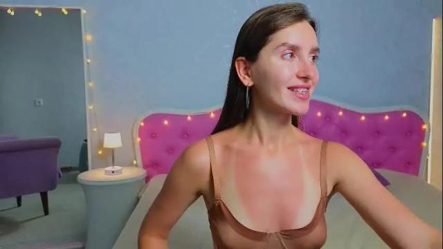 Image 12 of ariana_petite Stream on Chaturbate on 12 days ago