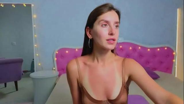 Image 7 of ariana_petite Stream on Chaturbate on 12 days ago