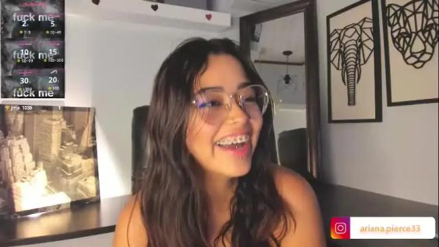 Image 2 of ariana_pierce Stream on Chaturbate on 1 month ago