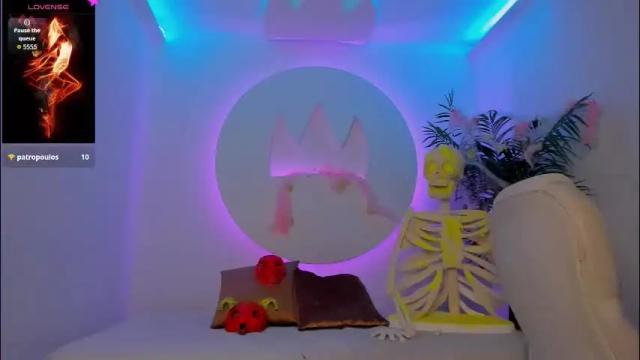 Image 6 of ariana_pierce Stream on Chaturbate on 15 days ago