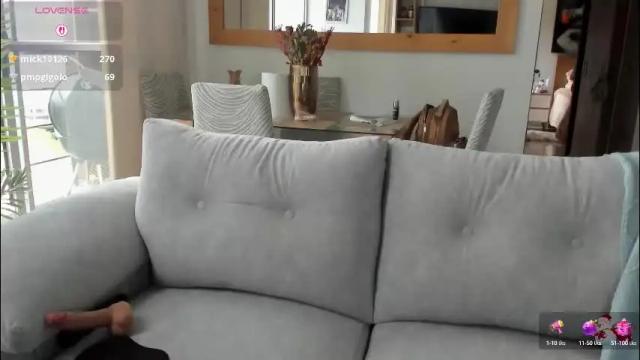 Image 4 of ariana_valdirii Stream on Chaturbate on 3 months ago