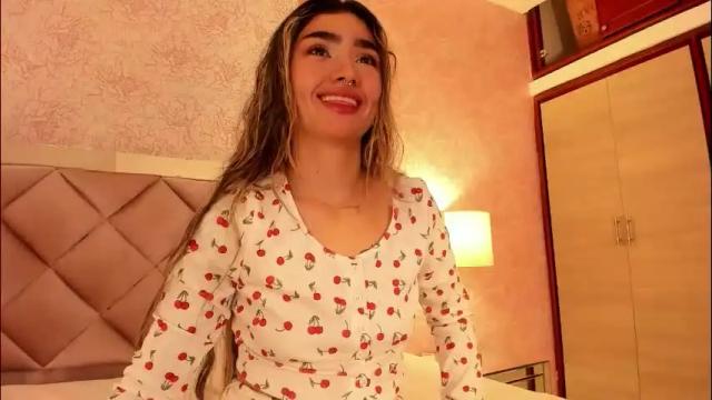 Image 3 of ariana_villada Stream on Chaturbate on 2 months ago