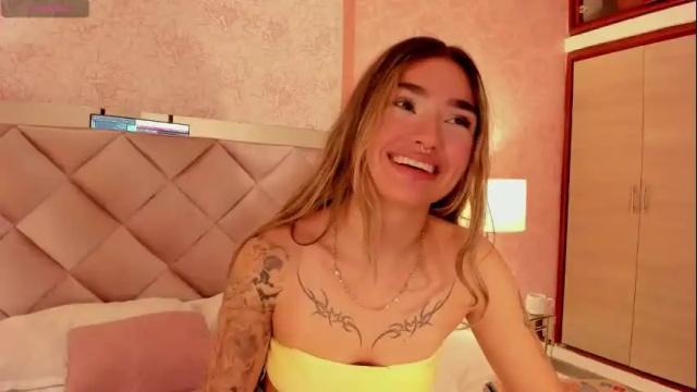 Image 2 of ariana_villada Stream on Chaturbate on 1 month ago