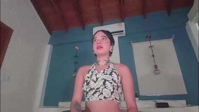 Image 8 of ariana_whitee Stream on Chaturbate on 2 months ago