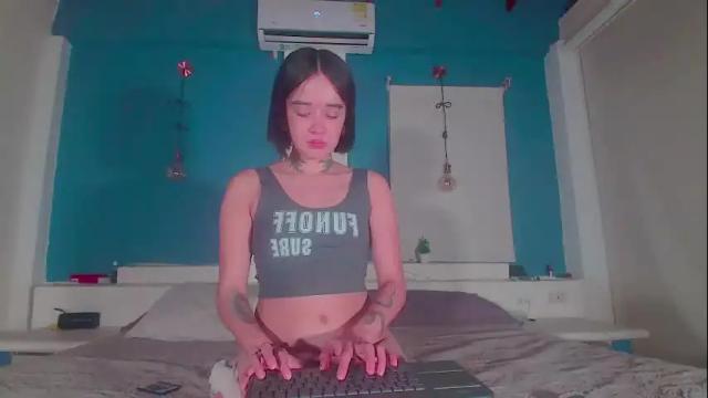 Image 7 of ariana_whitee Stream on Chaturbate on 1 month ago