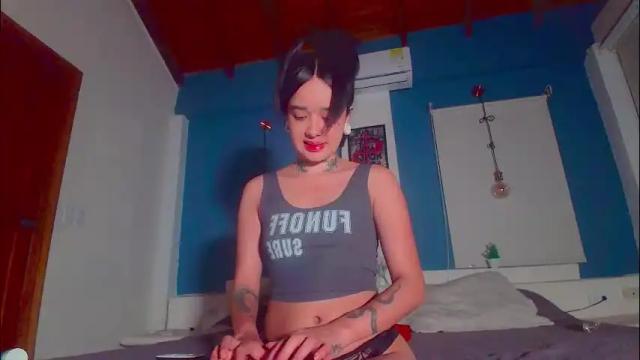 Image 6 of ariana_whitee Stream on Chaturbate on 1 month ago