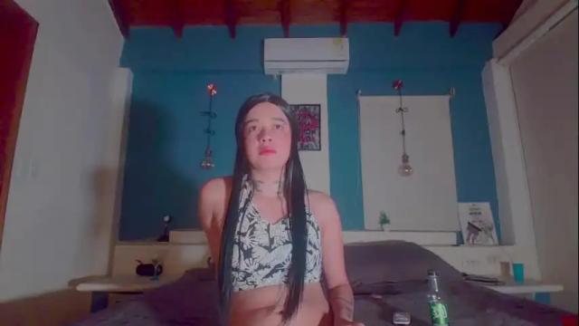 Image 2 of ariana_whitee Stream on Chaturbate on 1 month ago