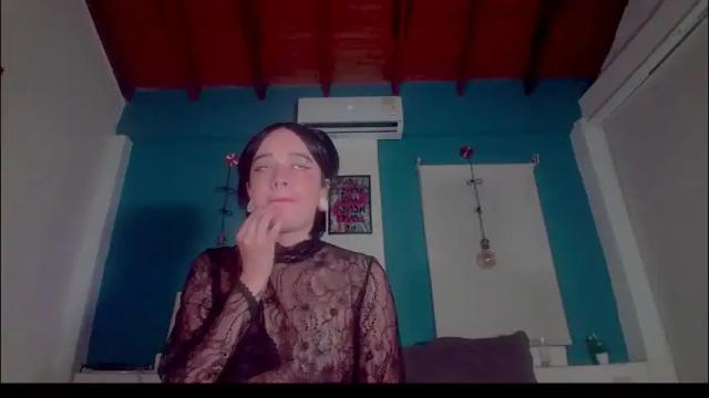 Image 2 of ariana_whitee Stream on Chaturbate on 3 days ago