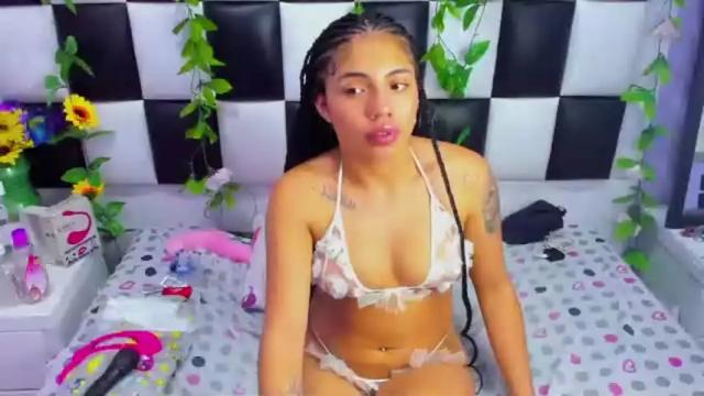 Image 11 of arianaa_tompsoon Stream on Chaturbate on 5 months ago