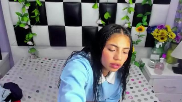 Image 12 of arianaa_tompsoon Stream on Chaturbate on 4 months ago