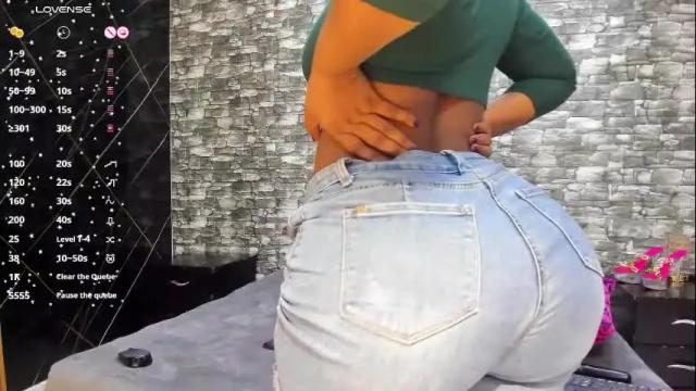 Image 2 of arianaablack Stream on Chaturbate on 2 months ago