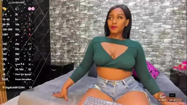 Image 8 of arianaablack Stream on Chaturbate on 2 months ago