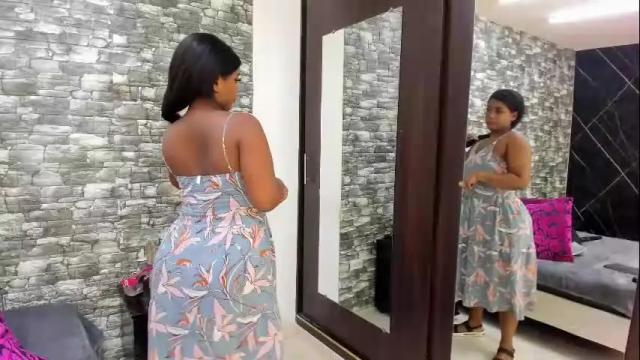 Image 3 of arianaablack Stream on Chaturbate on 1 month ago