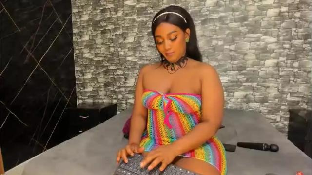 Image 7 of arianaablack Stream on Chaturbate on 1 month ago