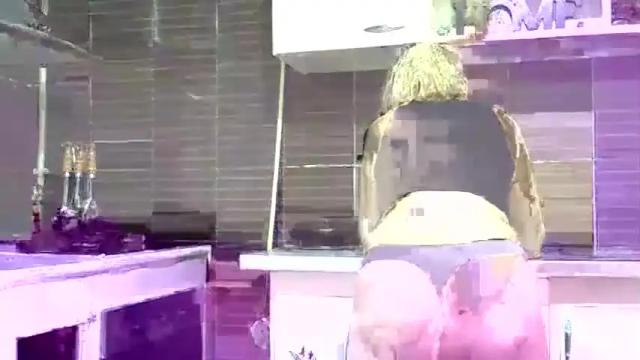 Image 2 of arianaclodyy Stream on Chaturbate on 13 months ago