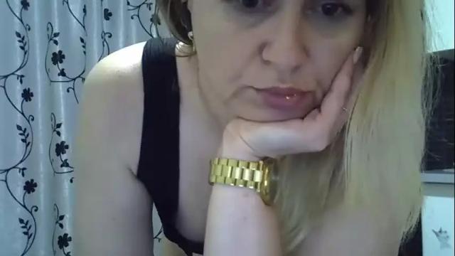 Image 12 of arianaclodyy Stream on Chaturbate on 1 month ago