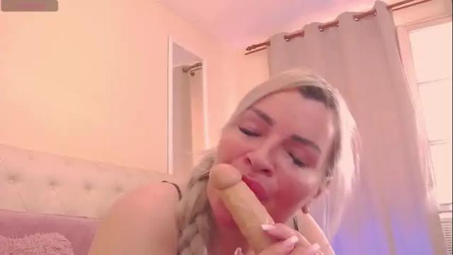 Image 11 of arianacroft_ Stream on Chaturbate on 3 days ago