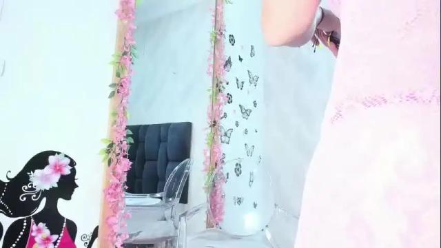 Image 6 of arianadiosa1 Stream on Chaturbate on 25 days ago