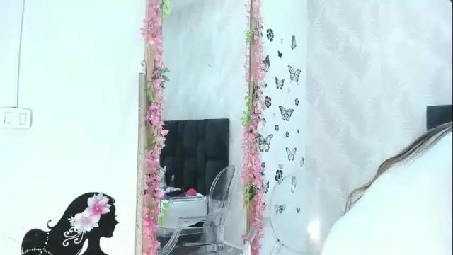 Image 3 of arianadiosa1 Stream on Chaturbate on 17 days ago