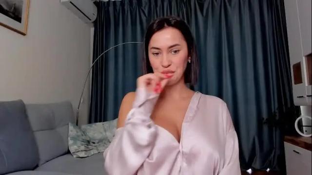 Image 11 of ariananicolaw Stream on Chaturbate on 3 months ago