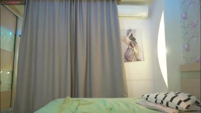 Image 7 of arianapretty Stream on Chaturbate on 25 days ago