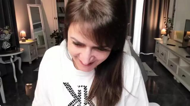 Image 3 of arianasage_ Stream on Chaturbate on 13 months ago