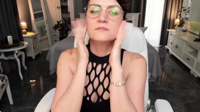Image 2 of arianasage_ Stream on Chaturbate on 13 months ago