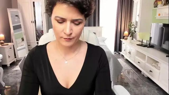 Image 2 of arianasage_ Stream on Chaturbate on 1 month ago
