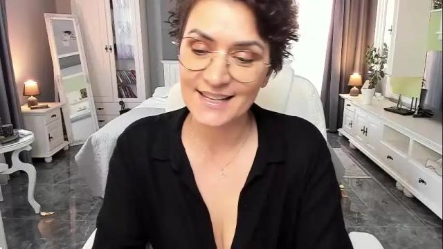 Image 3 of arianasage_ Stream on Chaturbate on 1 month ago