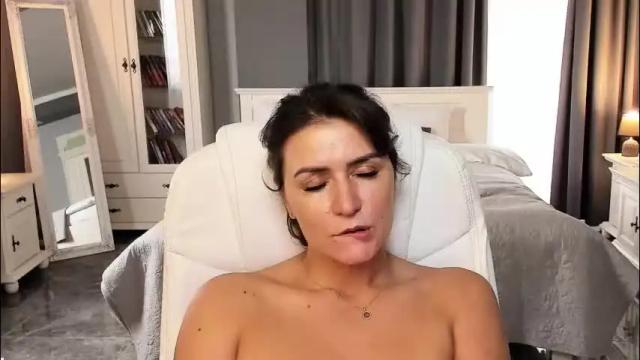 Image 4 of arianasage_ Stream on Chaturbate on 18 days ago