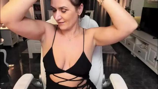 Thumbnail 3, arianasage_'s Stream at Chaturbate, 2 months ago