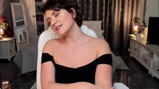 Image 3 of arianasage_ Stream on Chaturbate on 1 month ago