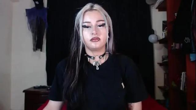 Image 10 of arianauwu666 Stream on Chaturbate on 11 days ago