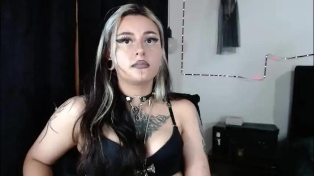 Image 4 of arianauwu666 Stream on Chaturbate on 1 month ago