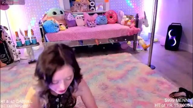 Image 8 of arianina Stream on Chaturbate on 2 months ago
