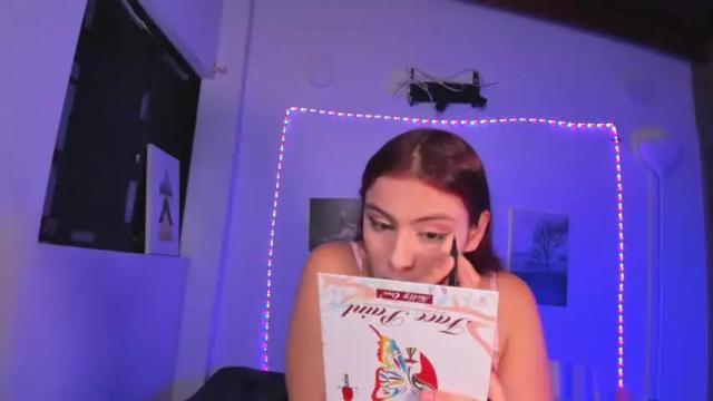 Image 8 of arianna_blue73 Stream on Chaturbate on 18 months ago