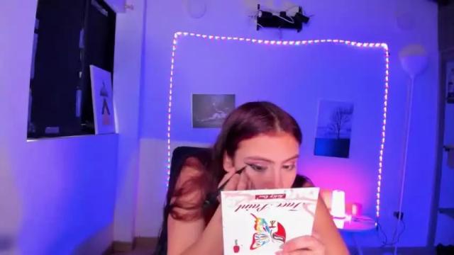 Image 2 of arianna_blue73 Stream on Chaturbate on 18 months ago