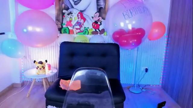 Image 4 of arianna_blue73 Stream on Chaturbate on 6 months ago