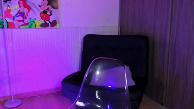 Image 3 of arianna_blue73 Stream on Chaturbate on 6 months ago
