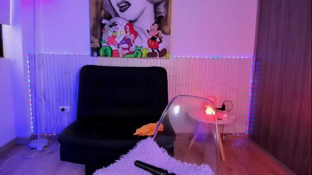 Image 2 of arianna_blue73 Stream on Chaturbate on 5 months ago