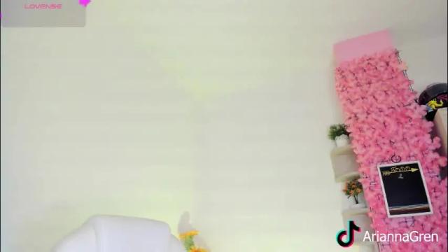Image 3 of arianna_gren Stream on Chaturbate on 7 days ago