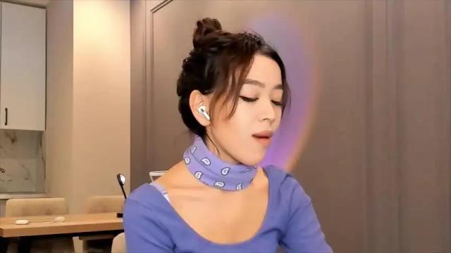 Image 10 of arianna_kim Stream on Chaturbate on 18 months ago
