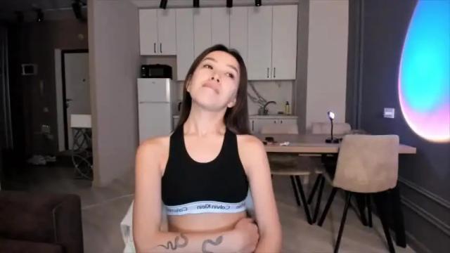 Image 12 of arianna_kim Stream on Chaturbate on 17 months ago