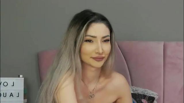 Thumbnail 2, arianna_moonx's Stream at Chaturbate, 2 months ago