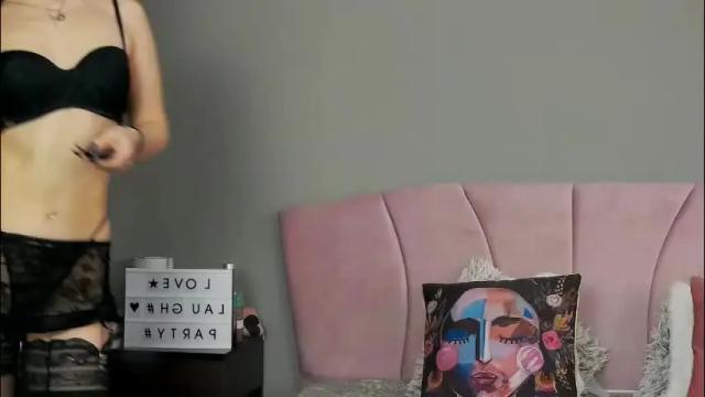 Image 6 of arianna_moonx Stream on Chaturbate on 1 month ago