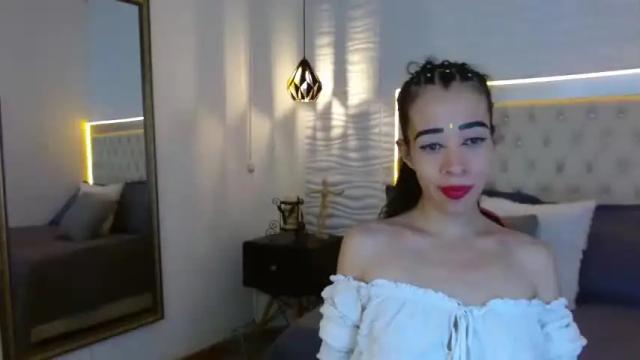 Image 3 of arianna_roux Stream on Chaturbate on 17 months ago