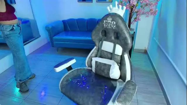 Image 10 of arianna_sweeet Stream on Chaturbate on 27 days ago