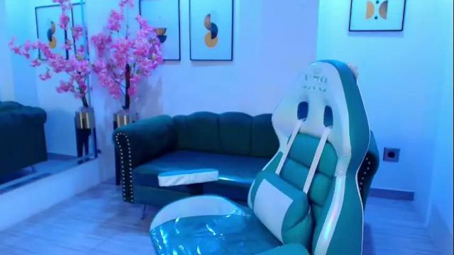 Image 6 of arianna_sweeet Stream on Chaturbate on 9 days ago