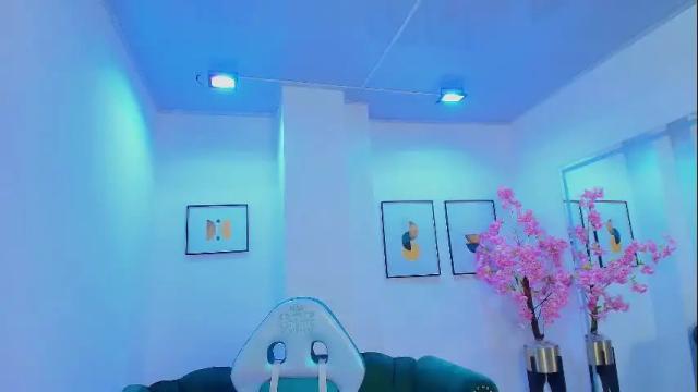 Image 10 of arianna_sweeet Stream on Chaturbate on 6 days ago