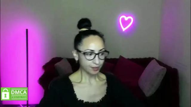 Image 2 of arianna_tifany Stream on Chaturbate on 1 month ago